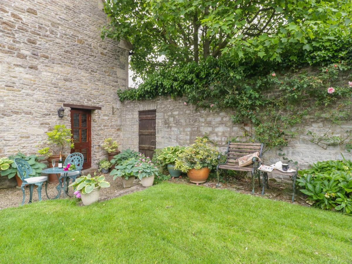 Pike Cottage Acton Turville Luaran gambar